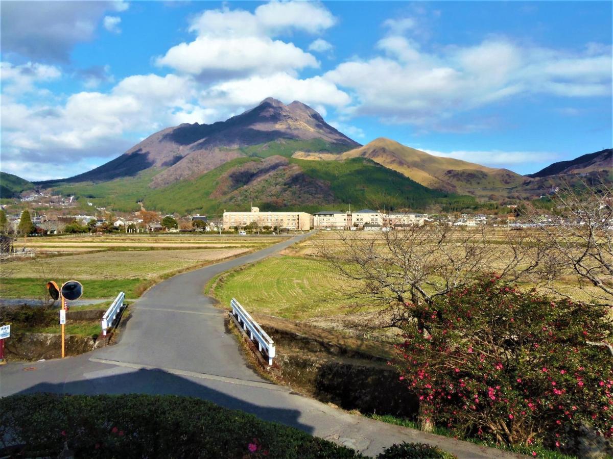 Hotel Sanso Tanaka Yufu Esterno foto